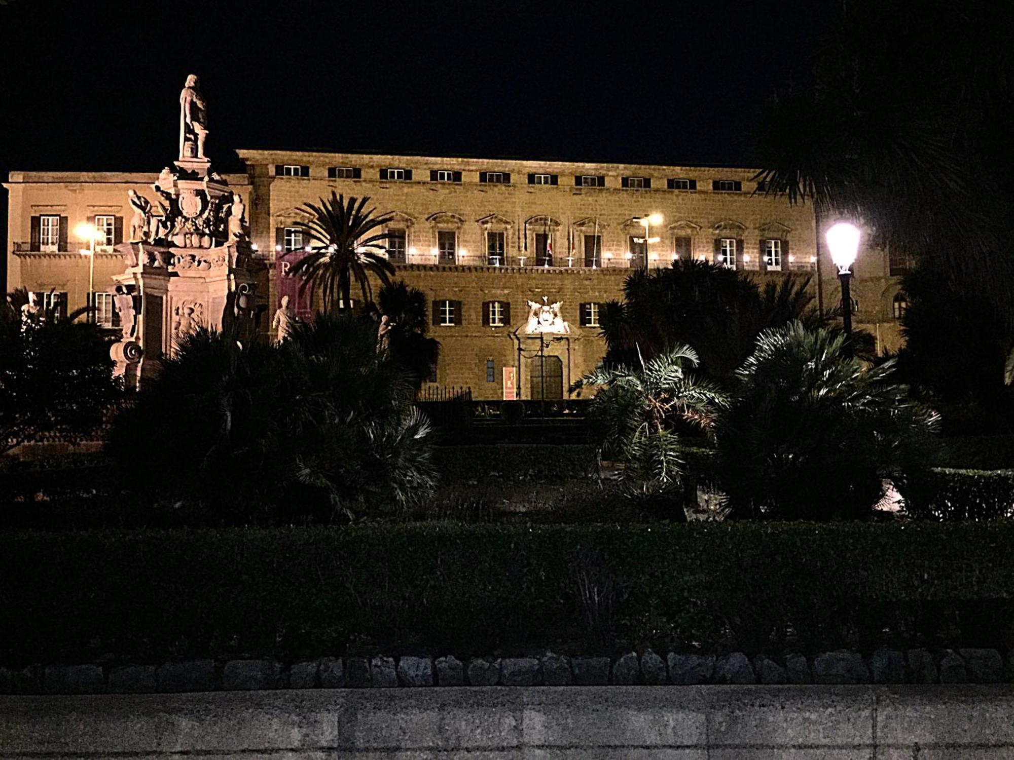 Hola Cathedral House Apartment Palermo Exterior photo